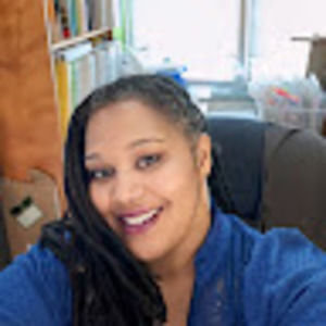 Meet your Posher, Nikisha